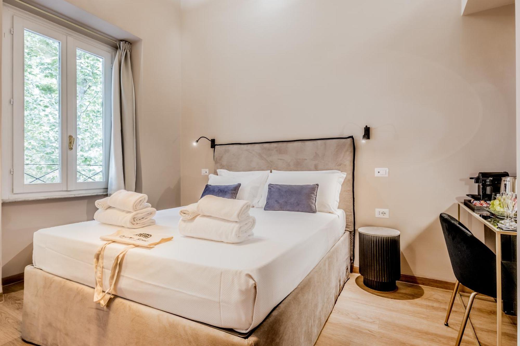 Queen Of Rome Luxury Rooms Екстер'єр фото